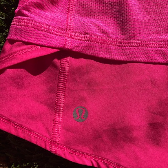 Lululemon Run: Mod Moves Singlet in Raspberry Glo - Picture 7 of 7
